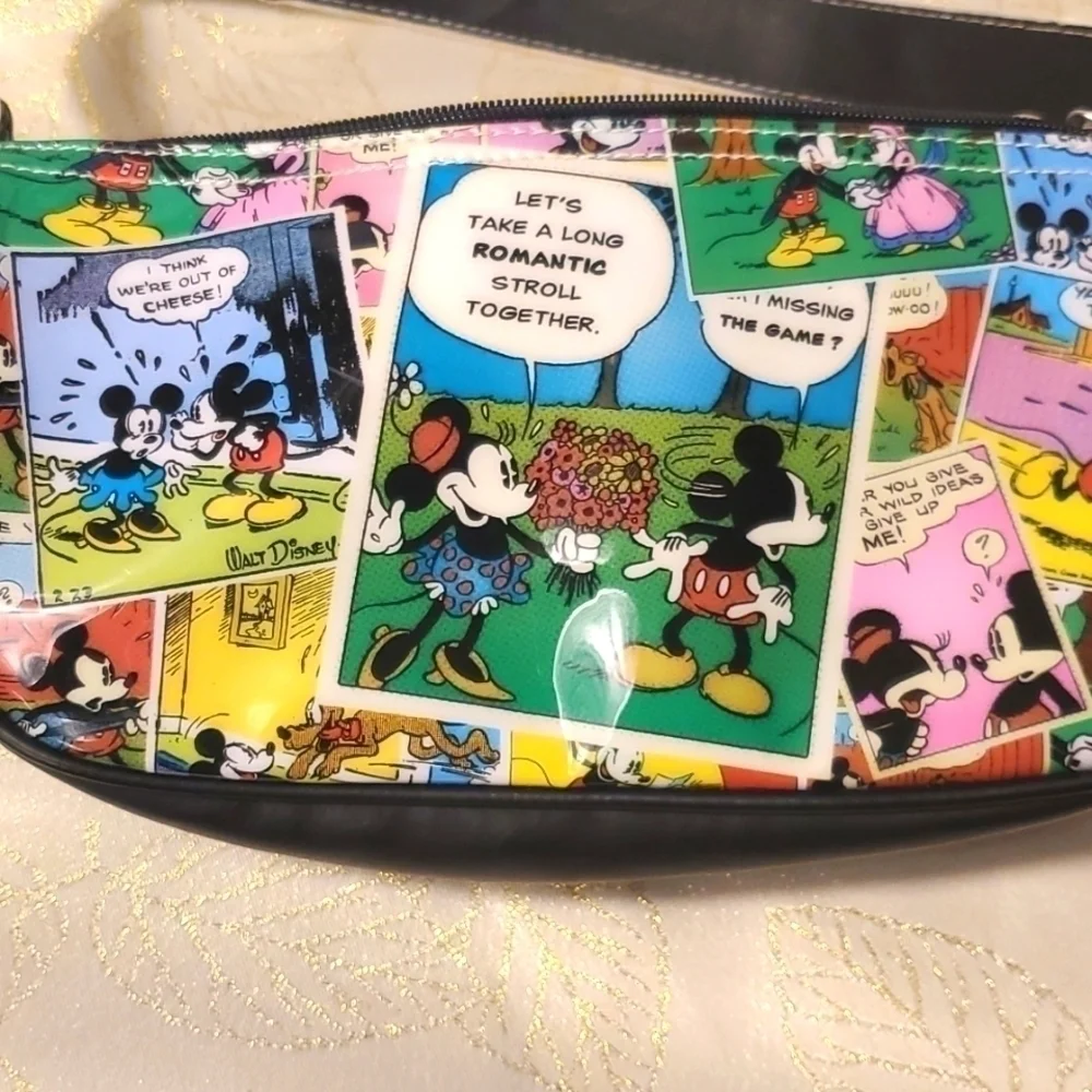 DISNEY World Kissing Mickey Mouse Minnie Mouse Zip Bag Purse Comic Cartoon